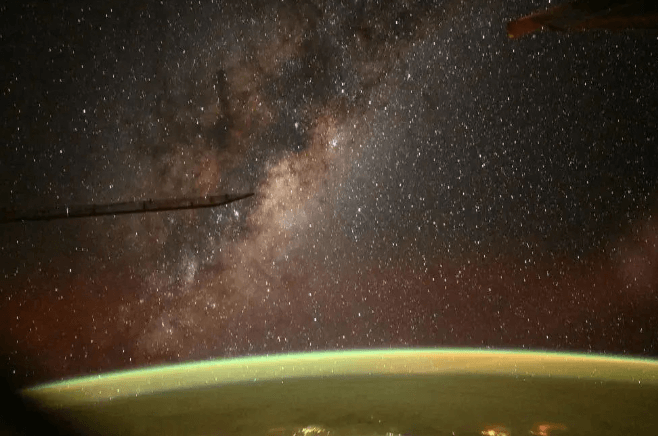 快看！宇宙级的美！