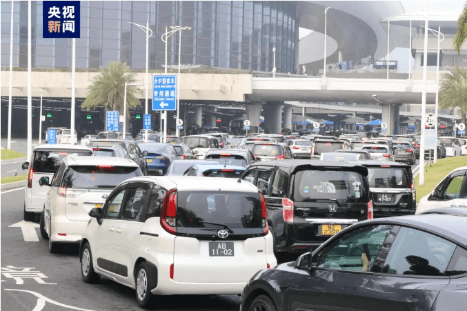 这里再现“春运式”北上潮