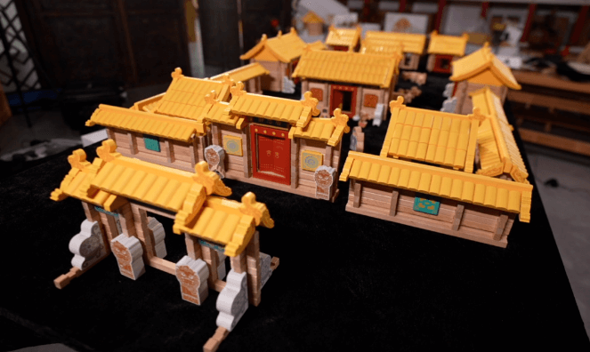 中国新玩具，潮起来！