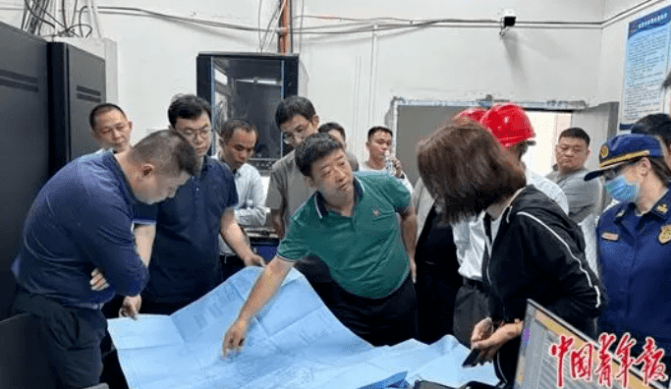 逃生通道被堵，“夺命通道”未封，百米高楼全是隐患