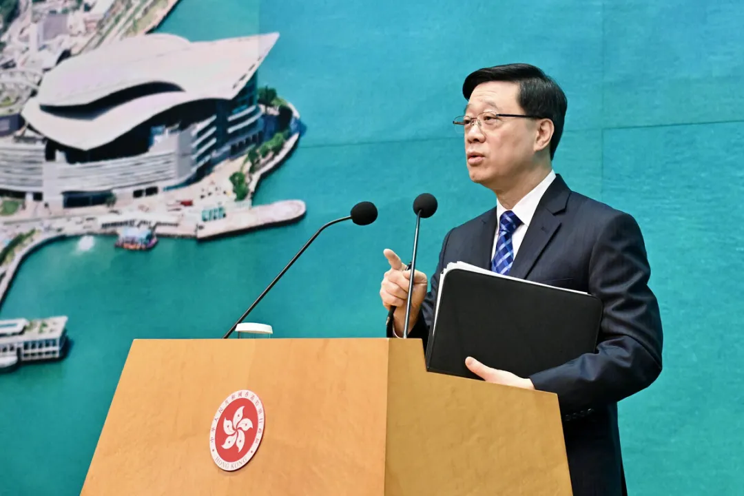 李家超：他们是我心中的英雄