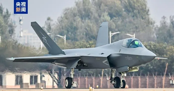 歼-35A将亮相珠海！“更牛的大国重器会陆续公开露面”