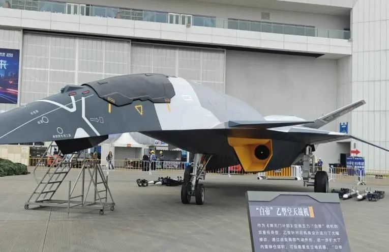 台湾同胞看航展：硬核、浪漫，精锐尽出