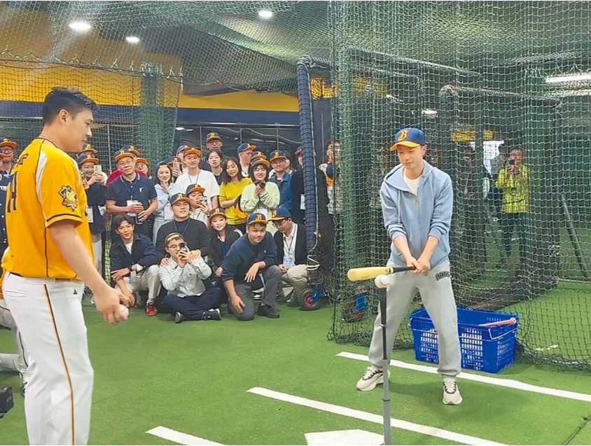 民进党妄图营造的“反中”围墙崩塌