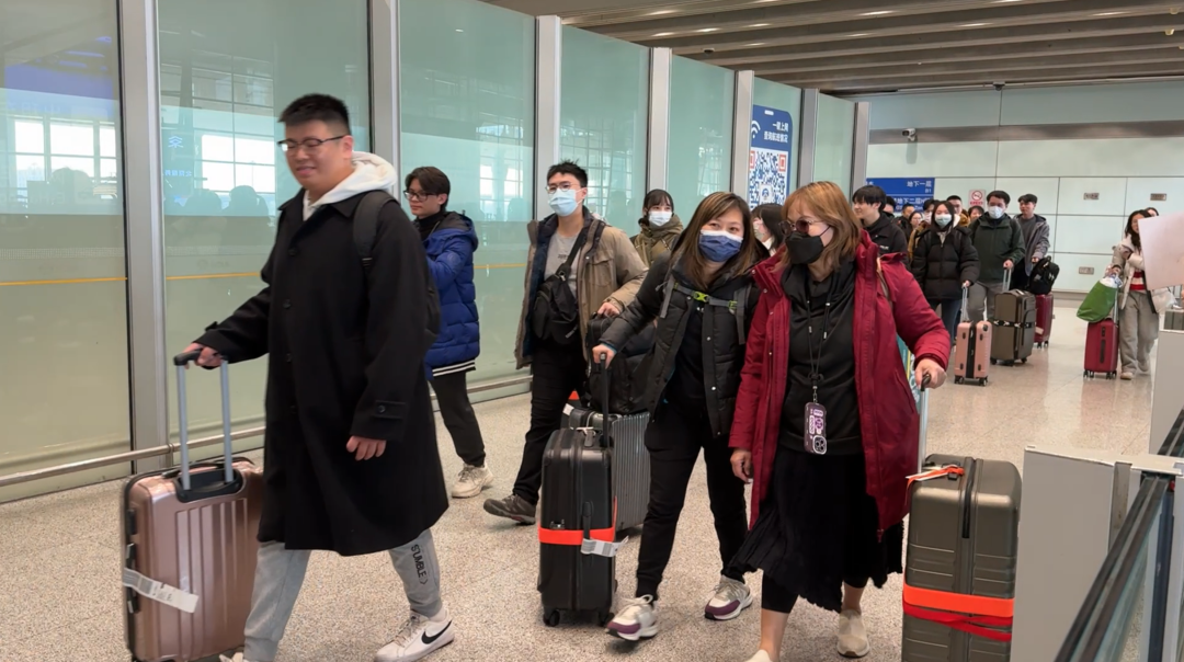 刚落地北京 台青就问起了《哪吒2》→