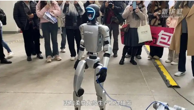 全球開發者先鋒大會在滬舉行 共推AI前沿科技發展