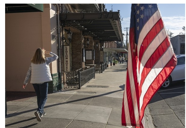 日媒：美國強力施壓，墨西哥稱“正研究”對華加稅