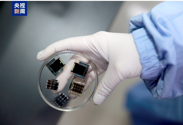 中國科研團隊解鎖太陽能電池“長壽密碼” 助力全球綠色能源轉型