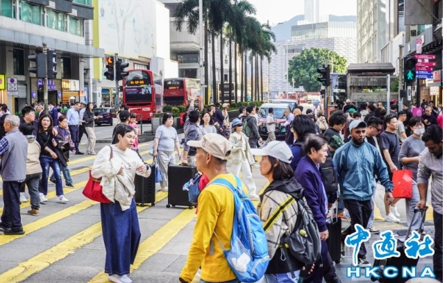 調查指三成受訪港企下季擬增聘人手