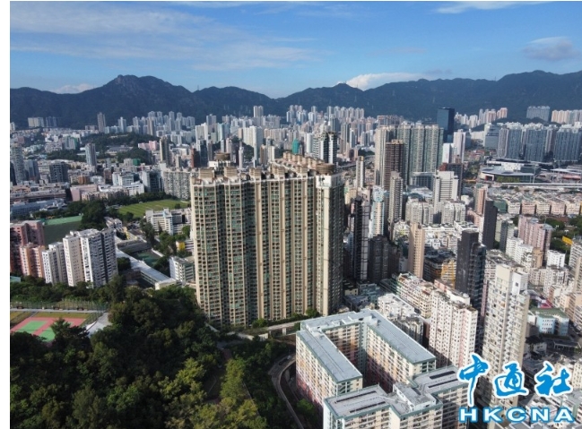 調查：香港七成市民認為樓價過高 比例按年跌