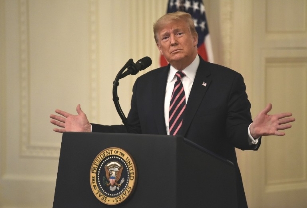 觀察：特朗普關稅政策大逆轉背後的政經博弈