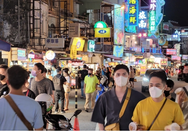 台“青鳥”造謠缺防疫物資因藍白刪預算，藍委打臉