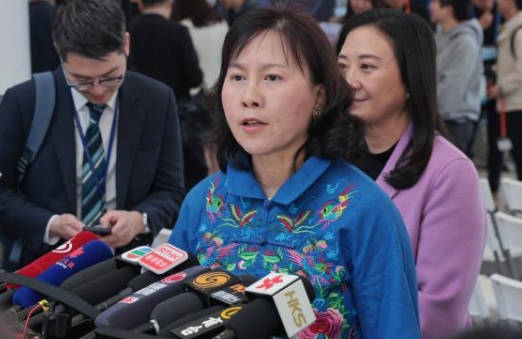 香港運輸及物流局局長訪問上海考察自動化碼頭