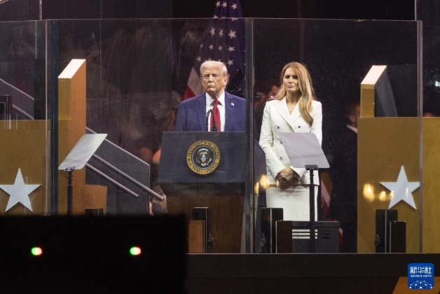 華盛頓閱兵式當天　全美爆發約2000場反特朗普示威遊行