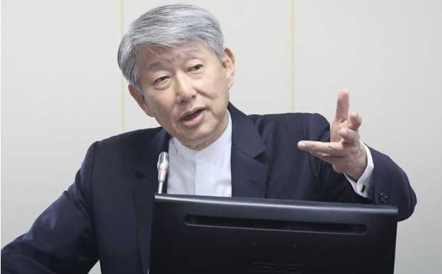 台南斷訊兩周沒解決 台“經濟部長”竟自評救災100分！