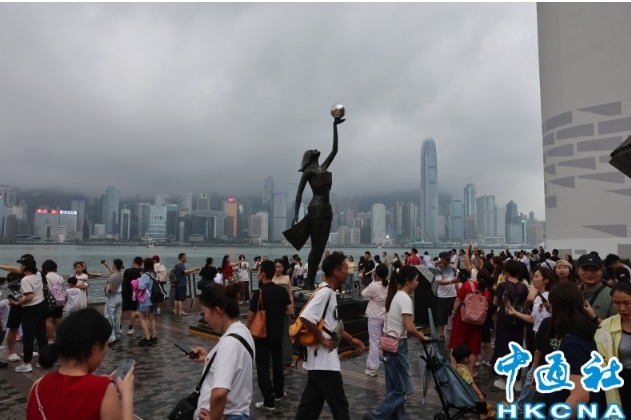 香港黑雨11小時　特區政府高效應對