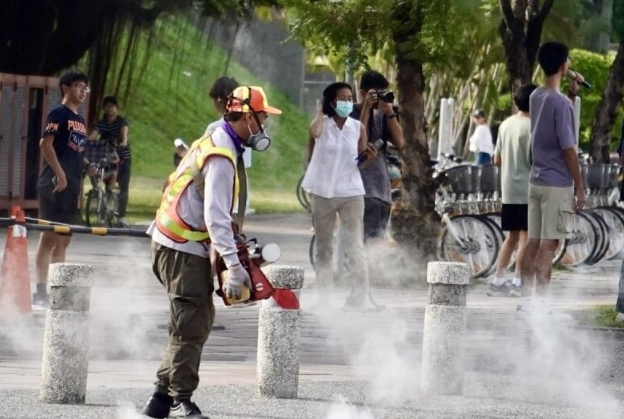 颱風“丹娜絲”遺害 台灣中南部傳染病齊發