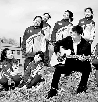 躬耕山乡大地 点亮童心梦想