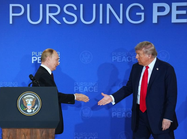 特朗普普京會晤計劃傳已“擱置”