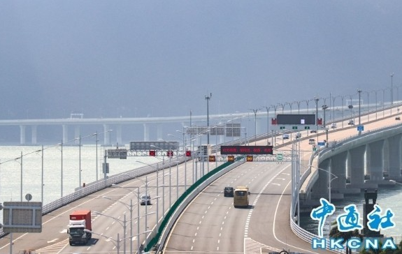 “粵車南下”正式落地：首日運行順暢 自動化服務亮眼