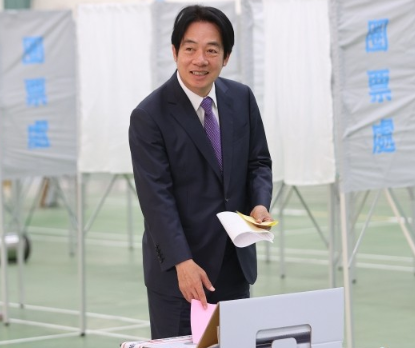 賴清德附和高市早苗引發台灣輿論批評