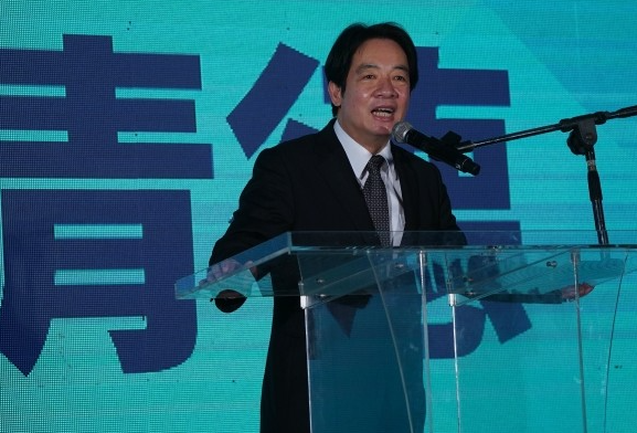 賴清德揚言“台灣擺脫對大陸市場依賴” 台灣網友用數據打臉