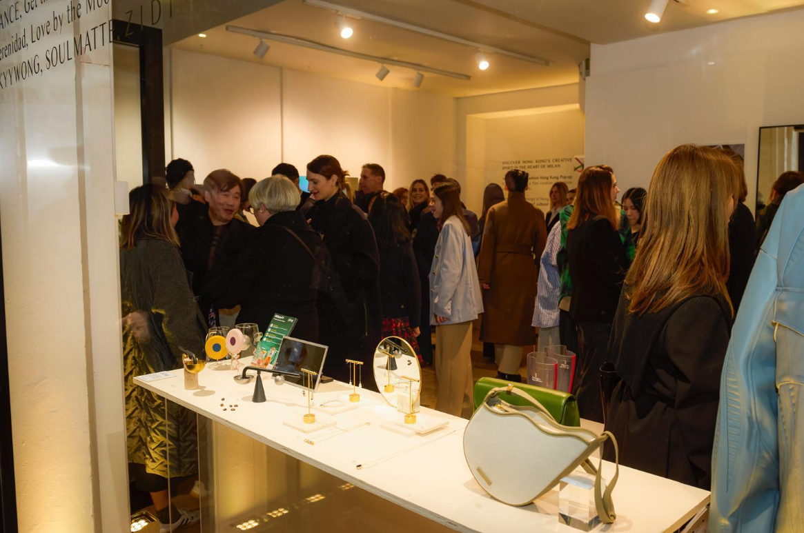 hk_c_1742116632152040218.png hk_c_image.png