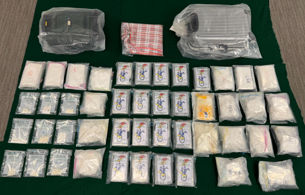 hk_c_1742644785745087420.png hk_c_image.png