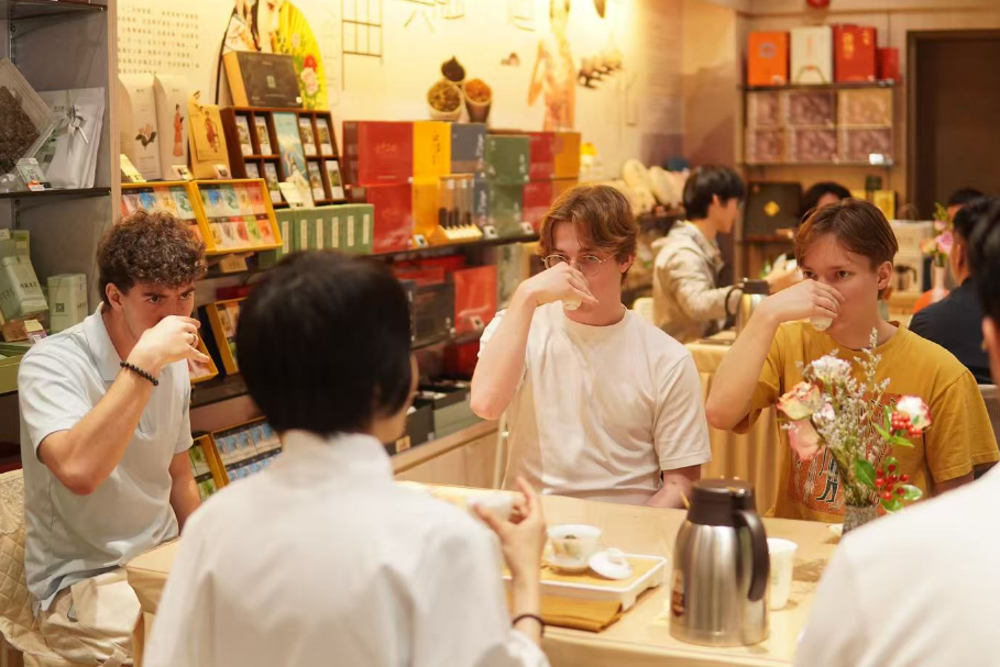 hk_c_1742734372787019775.png hk_c_image.png