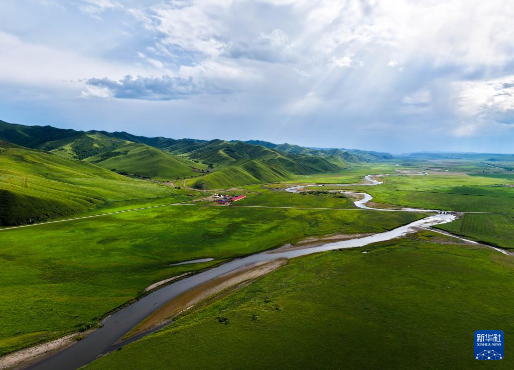美丽中国丨内蒙古兴安盟:乌兰毛都草原景色美